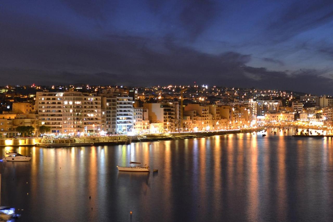 Central In St Julian's, Perfect For Families Appartamento San Giuliano